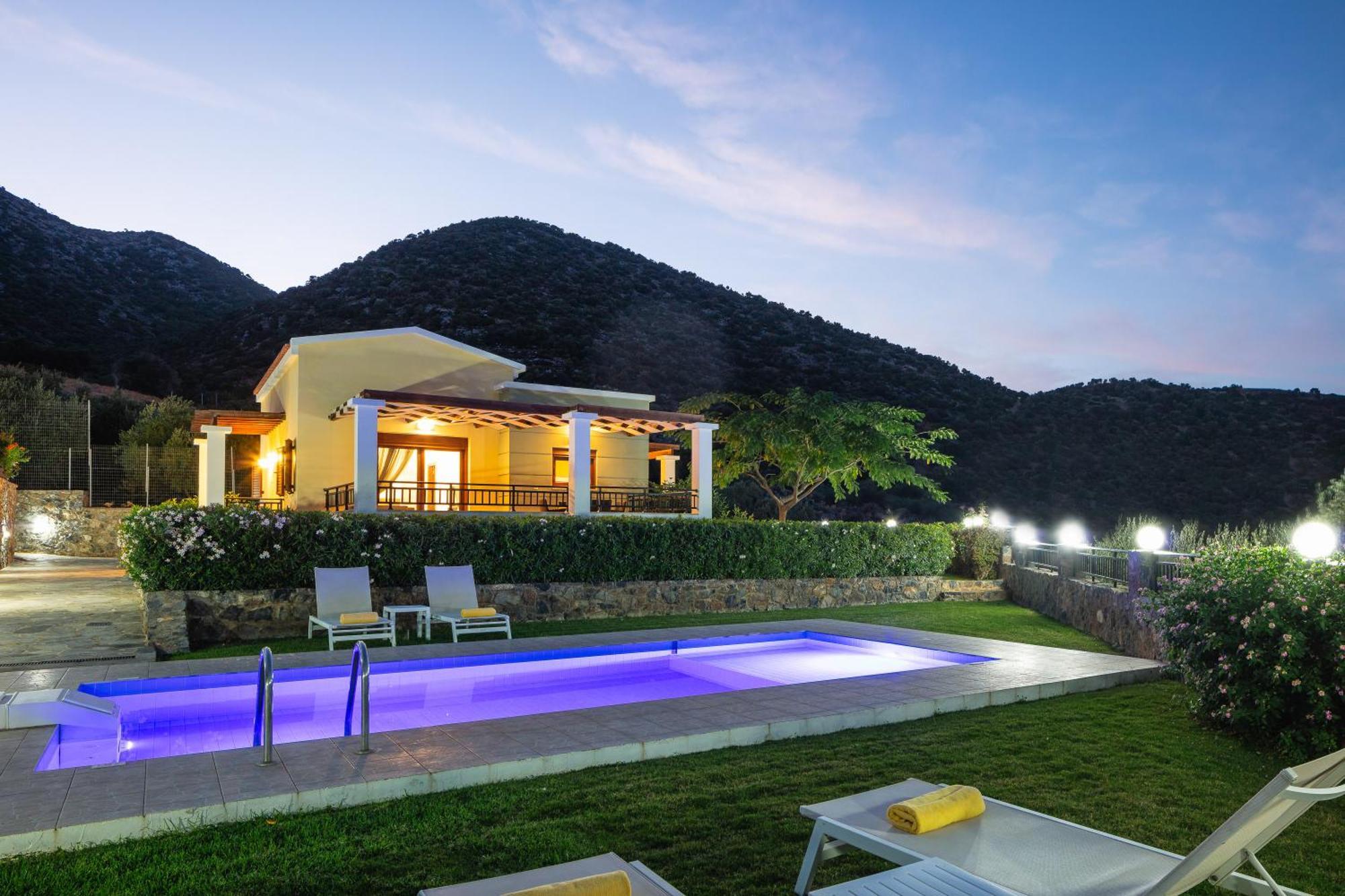 Real Dream Villas, Cretan Gems With Seaviews, By Thinkvilla Bali  Exteriör bild